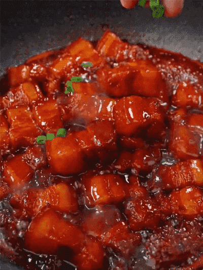 【0脂肪0反式,下飯神器!明星主廚推薦,告別下廚繁瑣步驟,你就是大廚!廚房小白也能做出五星級紅燒肉!】紅燒肉醬汁調料,上手簡單,一料多用,細膩上色,色澤紅潤有食慾 【0脂肪0反式,下飯神器!明星主廚推薦,告別下廚繁瑣步驟,你就是大廚!廚房小白也能做出五星級紅燒肉!】紅燒肉醬汁調料,上手簡單,一料多用,細膩上色,色澤紅潤有食慾